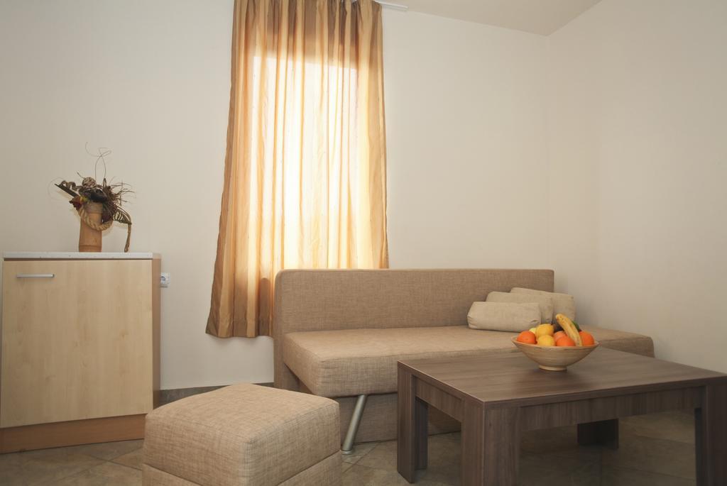 Hotel Laguna Lozenets Ngoại thất bức ảnh